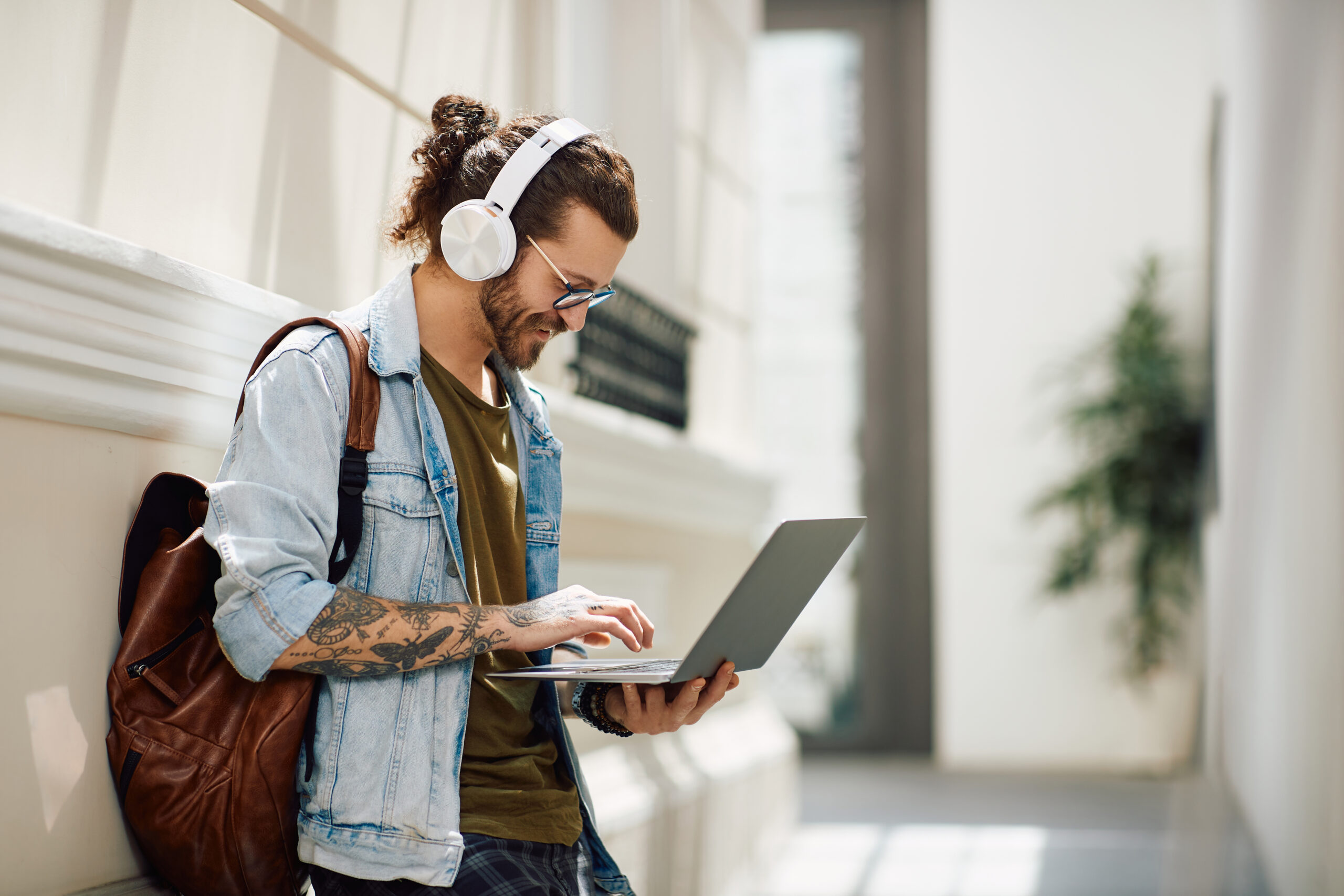 Website design timeline for small business project